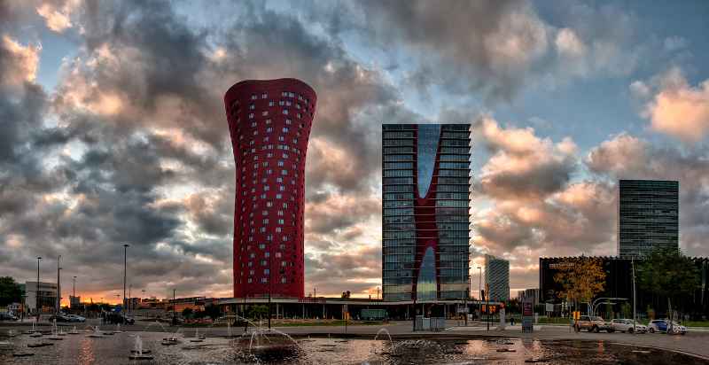 Image représentant la conférence  Barcelone : miracle d''architecture contemporaine 