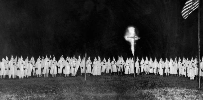 Image représentant la conférence  Ku Klux Klan