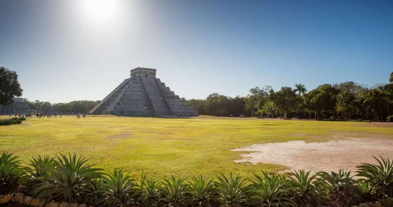Image représentant la conférence  Les Mayas : le peuple bâtisseur de la jungle - partie II : de 800 après J.-C. à l'arrivée des espagnols 