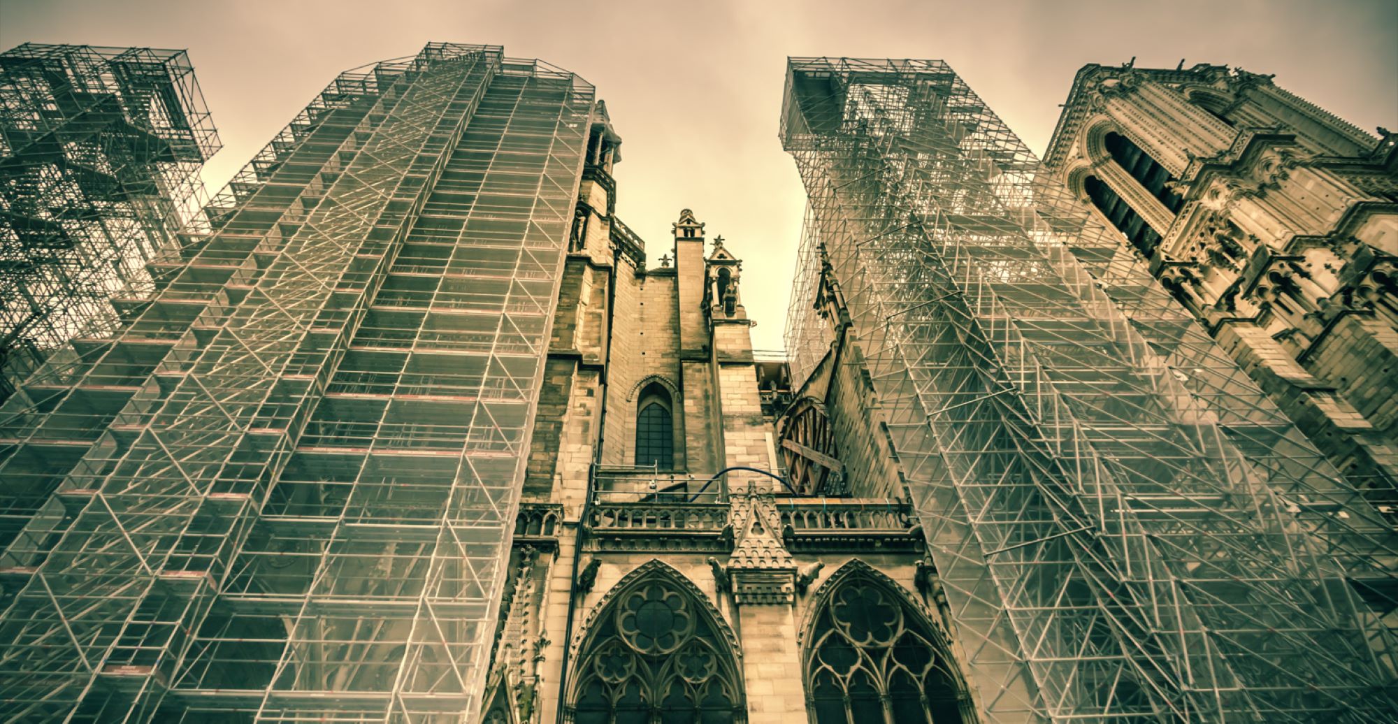 Image représentant la conférence  Reconstruire Notre-Dame de Paris : un chantier d’exception