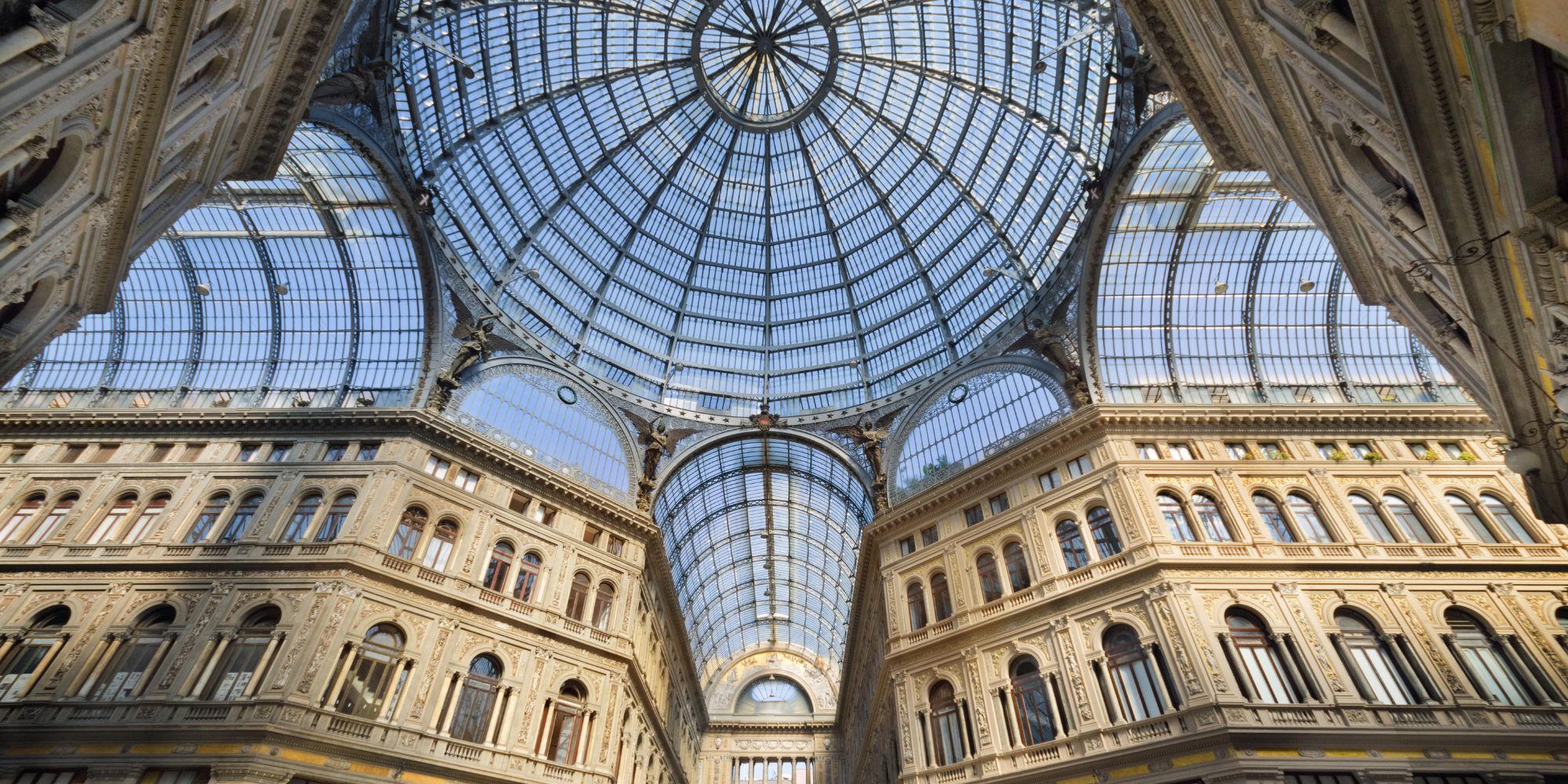 Image représentant la conférence  Deux des plus belles galeries du monde : la Galleria Vittorio Emanuele II à Milan et la Galleria Umberto I à Naples